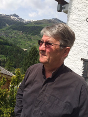 Paul_a_Ayer_avec_arriere_fond_de_Grimentz.jpg